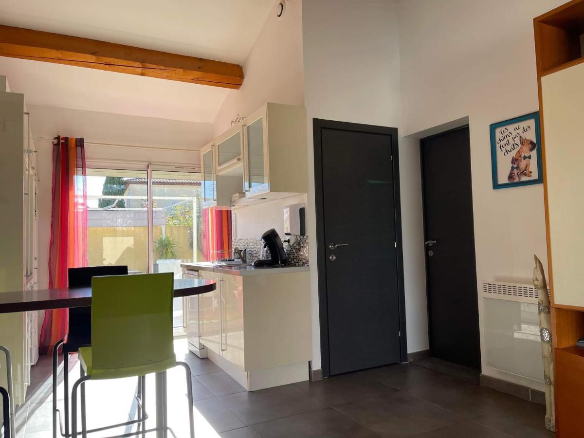 Maison F2, Neuve Au Calme Avec Jardinet La Crau Zewnętrze zdjęcie