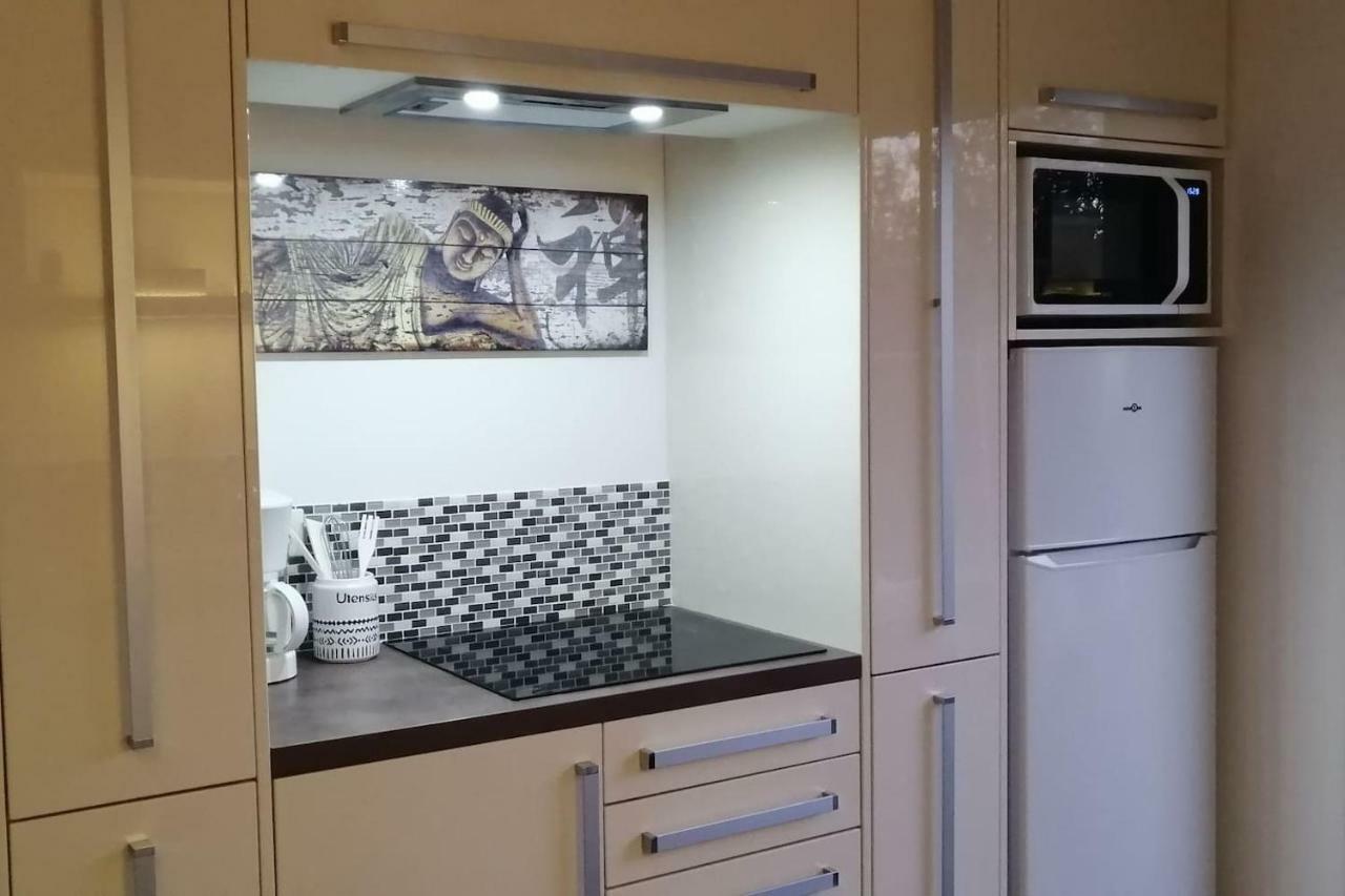Maison F2, Neuve Au Calme Avec Jardinet La Crau Zewnętrze zdjęcie